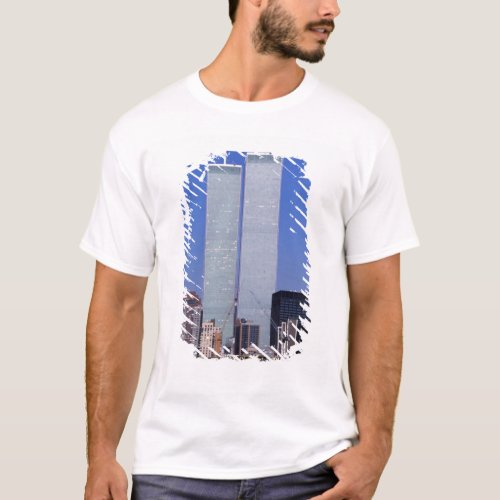 New York USA Twin towers of the famous World T_Shirt