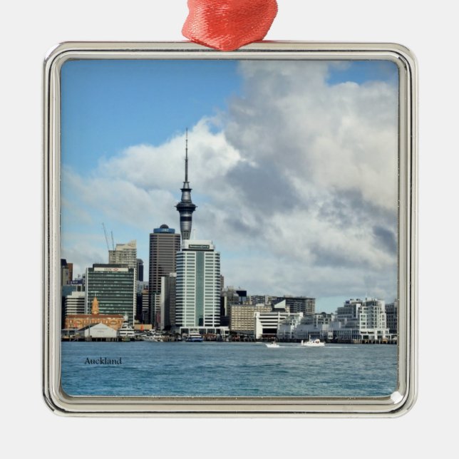 NEW ZEALAND: Auckland Skyline Metal Ornament (Front)