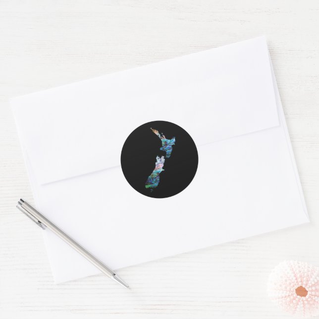 NEW ZEALAND MAP PAUA CLASSIC ROUND STICKER (Envelope)