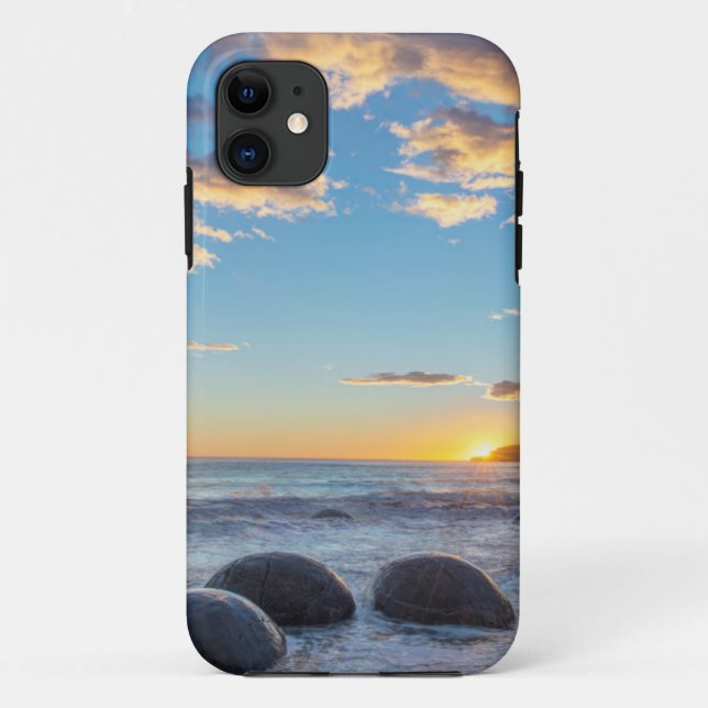 New Zealand, South Island, Moeraki Boulders Case-Mate iPhone Case (Back)