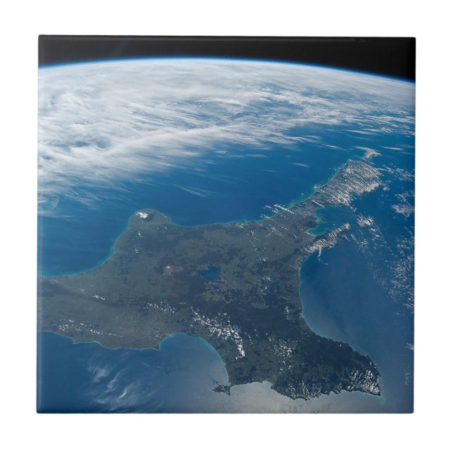 New Zealand's North Island. Ceramic Tile (Front)