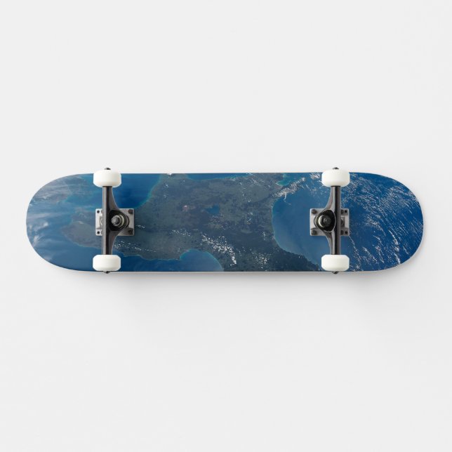 New Zealand's North Island. Skateboard (Horz)