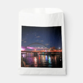 Newcastle bridges favor bag