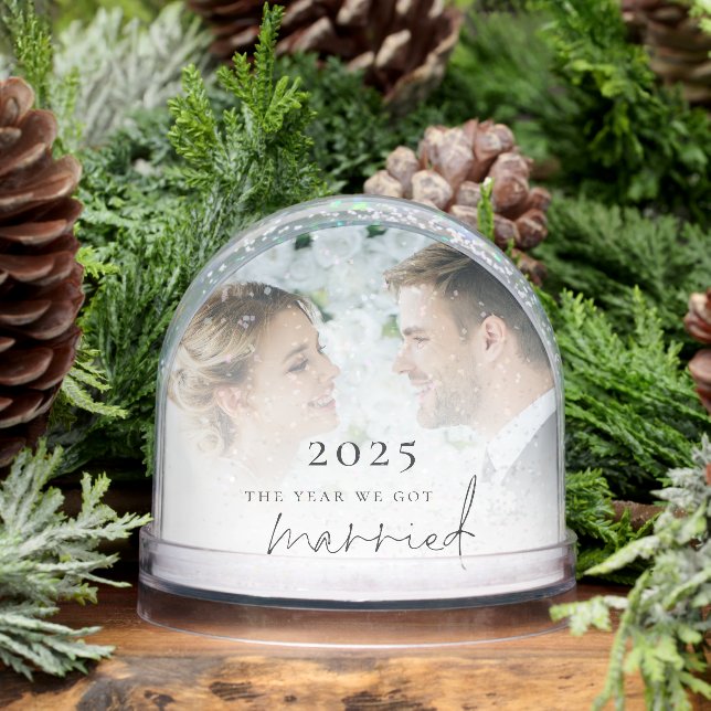 Newlywed 2 Photos Year We Got Married Snow Globe (Winter)
