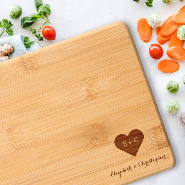 Newlywed Couple Wedding Monogrammed Heart Bamboo Engraved Cutting Board (Newlywed Couple Wedding Monogrammed Heart Bamboo Cutting Board)