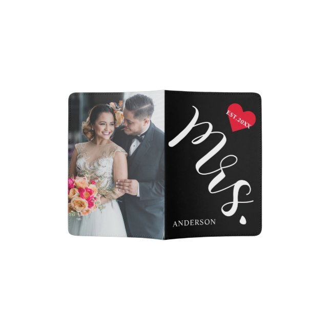 Newlywed Mrs. Black And White Passport Holder (Opened)