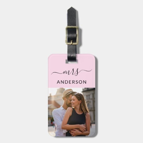 Newlywed Mrs with Script and Photo for Honeymoon Luggage Tag