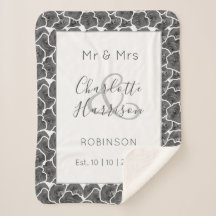 Newlyweds Mr and Mrs Personalized Wedding Gift