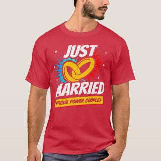 NewlywedsWedding HoneymoonBride GroomJust Married  T-Shirt