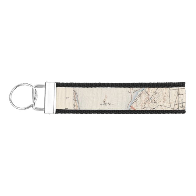 Newport County, Rhode Island Wrist Keychain (Keys on Left)