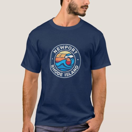 Newport Rhode Island RI Vintage Nautical Waves Des T_Shirt