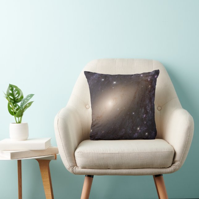 Ngc 6744, 30 Million Light Years Away. Throw Pillow (Chair)
