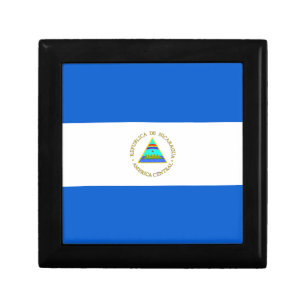 Nicaragua Flag Gift Box