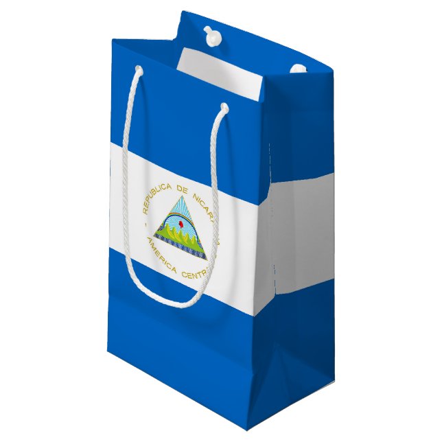 Nicaragua flag small gift bag (Front Angled)