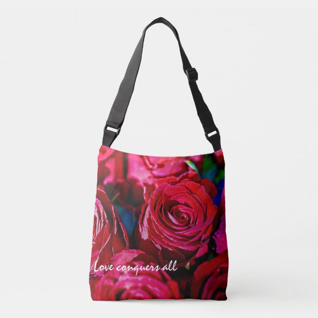 Nice Bunch Of Red Roses Crossbody Bag (Front)