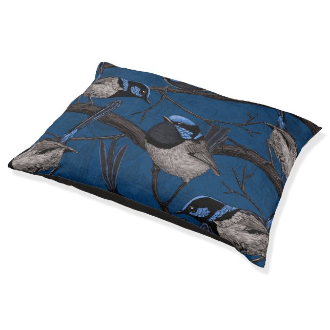 Night fairy wrens pet bed (Angled)