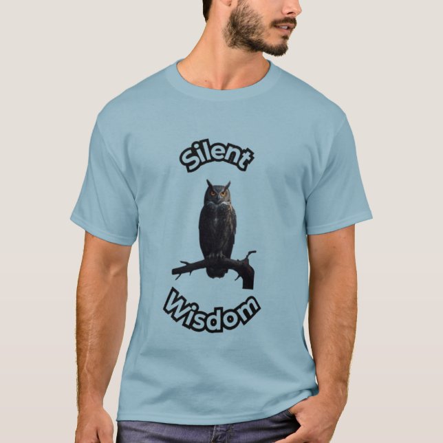  **Night Forest Owl – Realistic Nocturnal Owl Illu T-Shirt (Front)