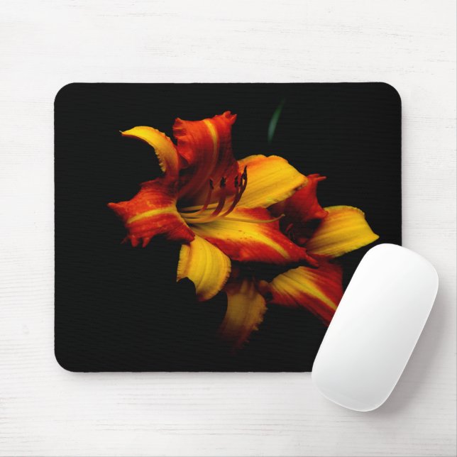 Night Lily... Mouse Pad (With Mouse)