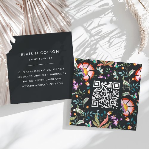 Night Oasis  Floral Pattern QR Code Square Business Card