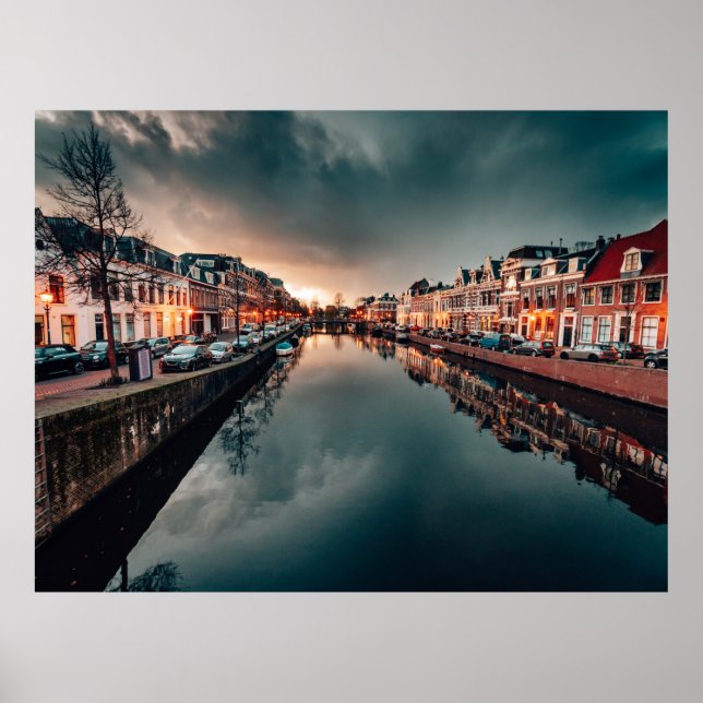 Night scene in leeuwarden  poster (Front)