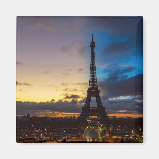 Night to Day over Eiffel tower from Trocadero Magnet (Front)