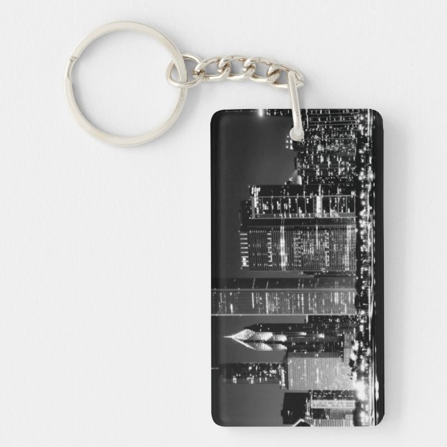 Night view of Chicago's famous cityscape Keychain (Front)