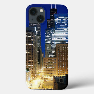 Night view of cityscape of Chicago iPhone 13 Case