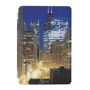 Night view of cityscape of Chicago iPad Mini Cover