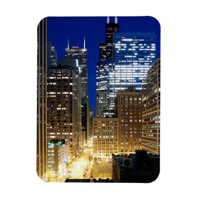 Night view of cityscape of Chicago Magnet (Vertical)