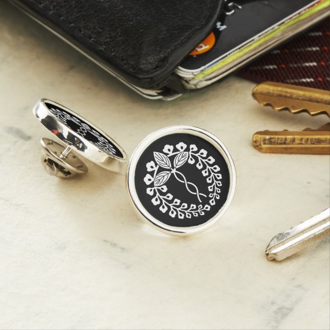 Nijo wisteria pin (In Situ)