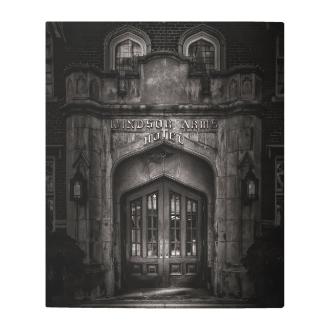 No 18 St Thomas St 1 Metal Print (Front)