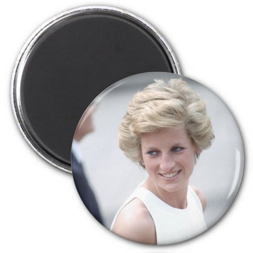 No23 Princess Diana visits Budapest Hungary 1990 Magnet
