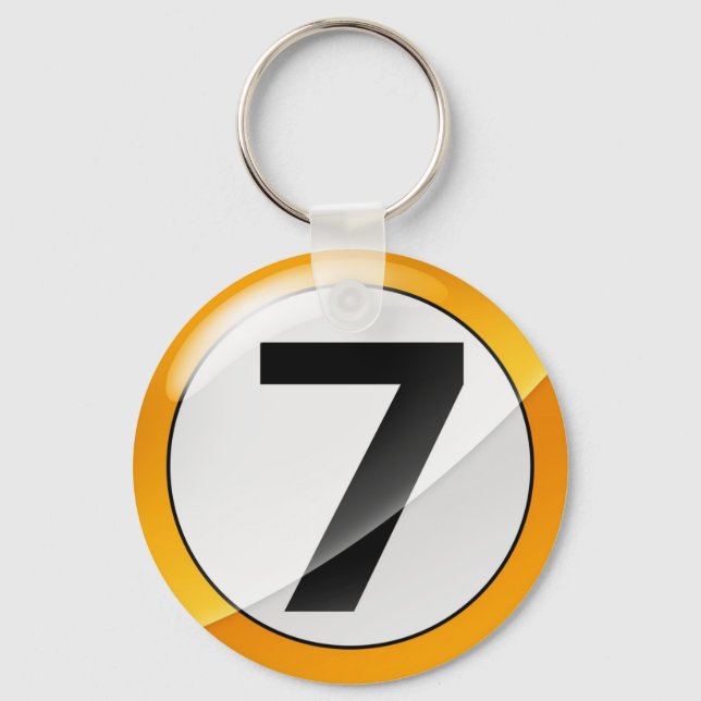 No.7 gold keychain (Front)