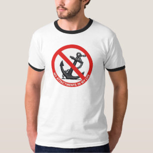 No attachments in my life T-Shirt