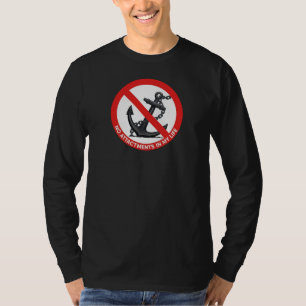 No attachments in my life T-Shirt
