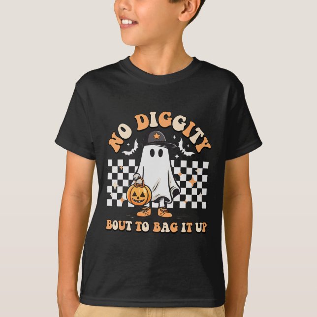 No Diggity Bout To Bag It Up Cute Ghost Halloween  T-Shirt (Front)