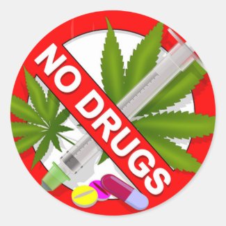 NO DRUGS CLASSIC ROUND STICKER