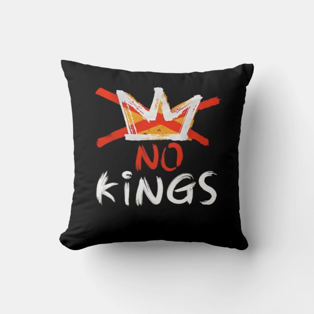 No King Funny Quote Retro Creative Style Throw Pillow (Front)