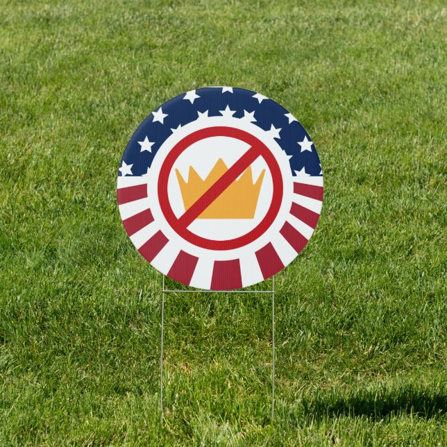 NO KINGS! Anti-Trump Flag Sign (Insitu)
