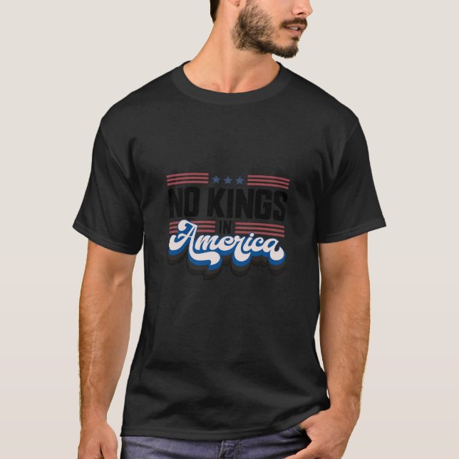 No Kings In America USA Retro Classic T-Shirt (Front)