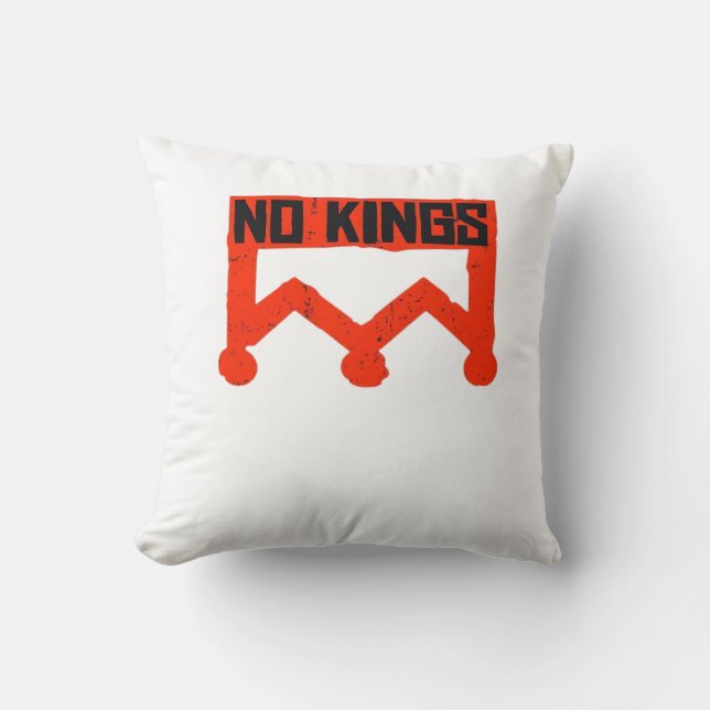 No Kings Protest Graphic Grunge Crown  American Cl Throw Pillow (Front)