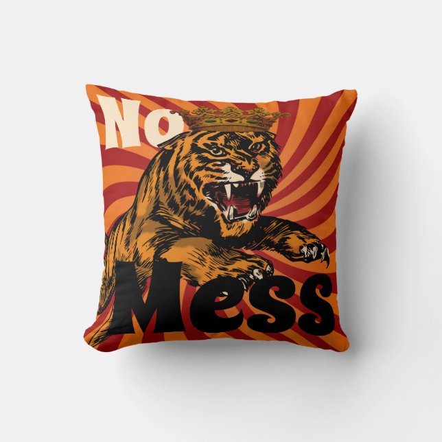 No mess tiger danger crown throw pillow (Front)