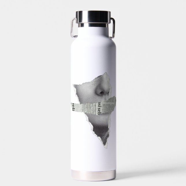 No News here.bw Water Bottle (Front)
