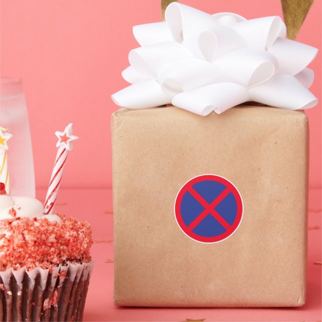 No Standing or Parking Sign Classic Round Stickers (Party)