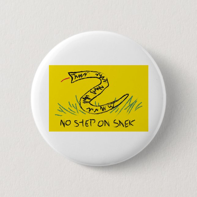 No Step on Snek Gadsden Flag Button (Front)