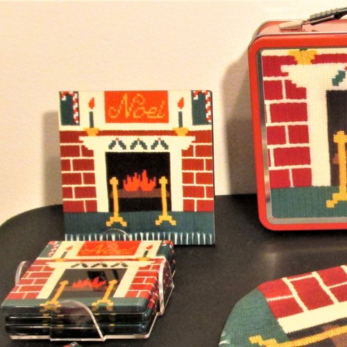 Noel Fireplace Designer Crochet Print Acrylic Coaster Set