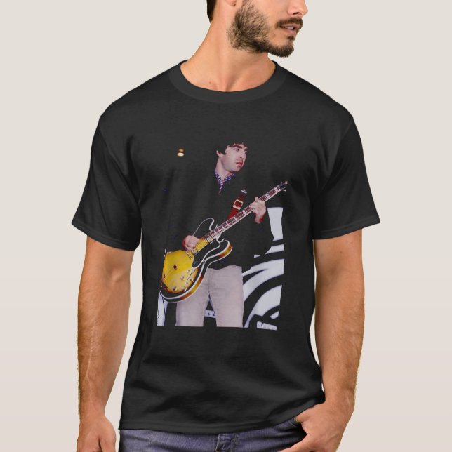Noel Gallagher Oasis Guitarist Live By Andy Willsh T-Shirt (Front)