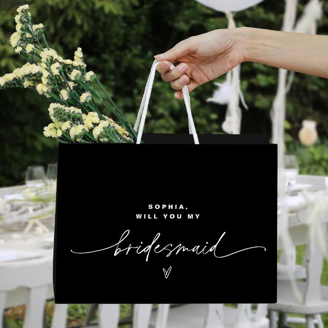 NOIR Minimalist Bridesmaid Gift Bag (Creator Uploaded)
