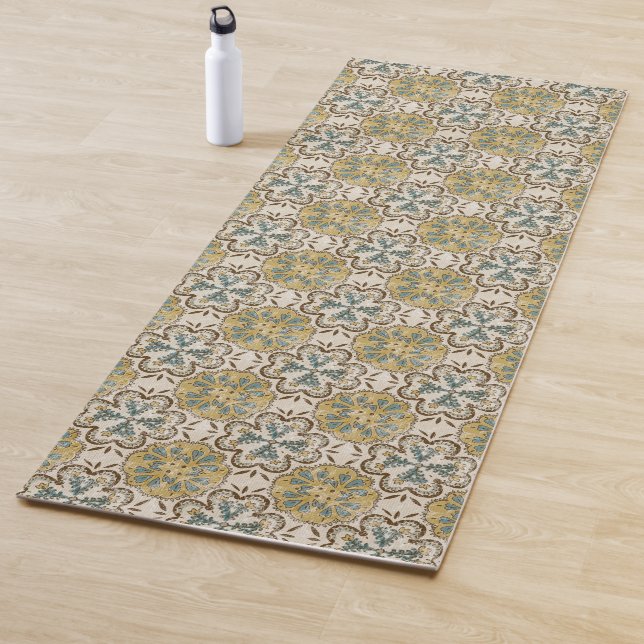 Non-Embellished Batik Square II Yoga Mat (In Situ)