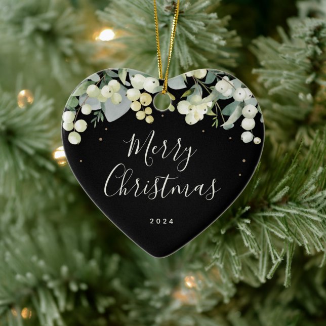 Non-Photo Custom Snowberry Christmas Heart Shaped Ceramic Ornament (Tree)